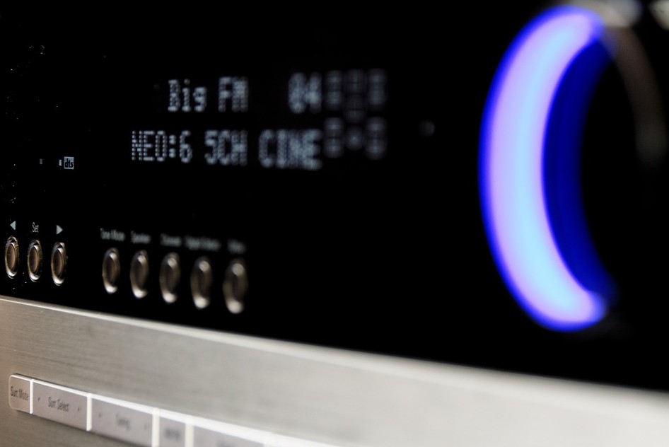 How to Connect an Equalizer to an AV Receiver